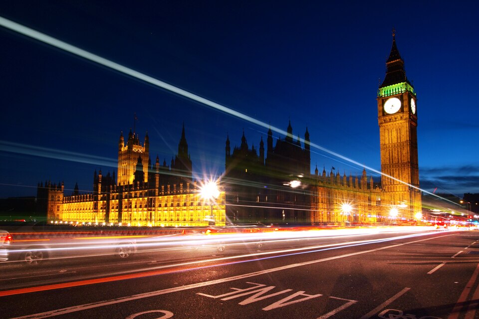 Big Ben iluminado em Londres